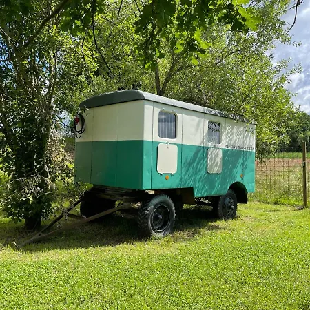 Safari - Magic Bus Luxury tent Borovany (Ceske Budejovice)